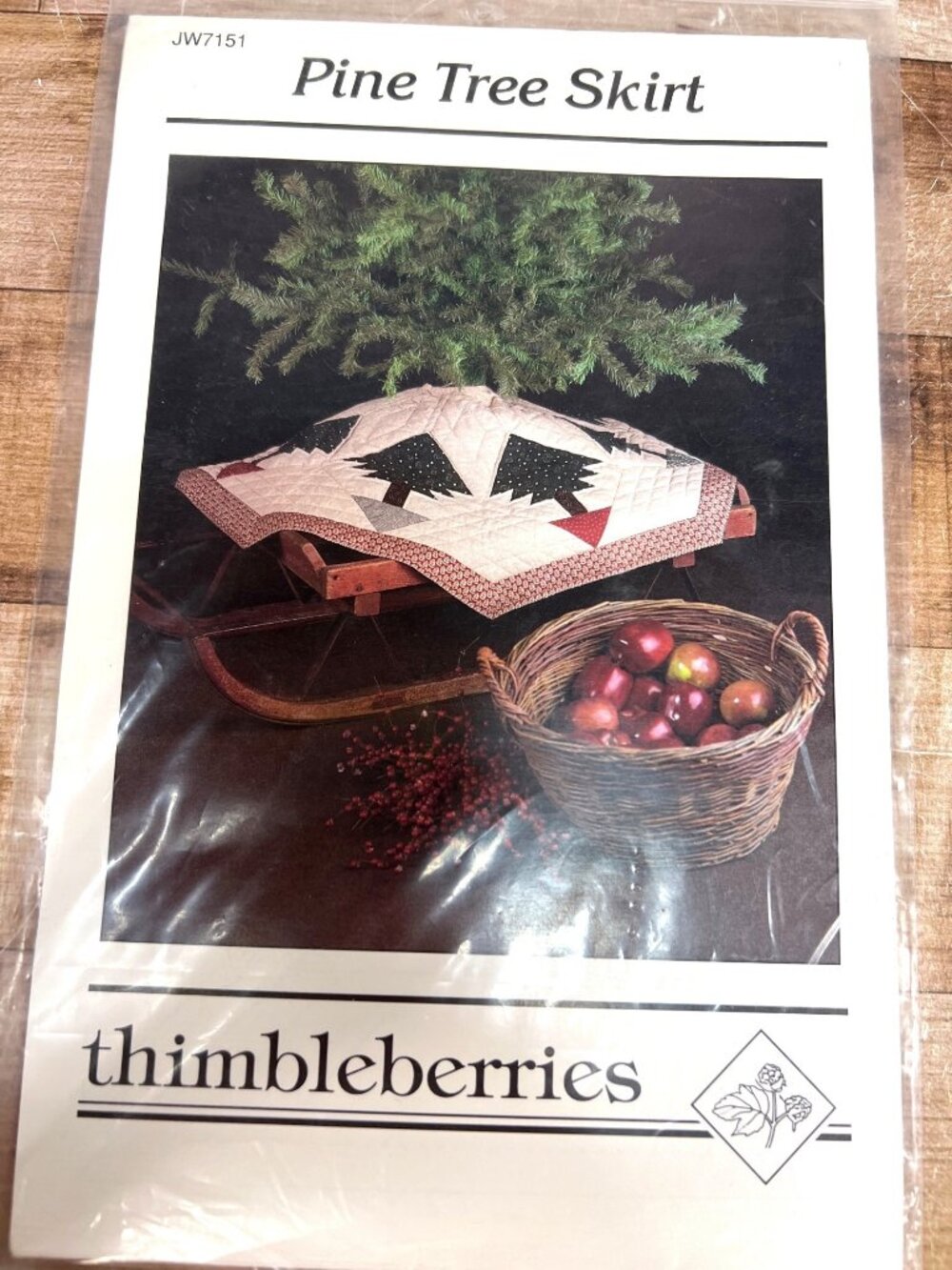 Pine Tree Skirt Quilting Pattern  Thimbleberries 44" x 44" Seasonal Table Topper